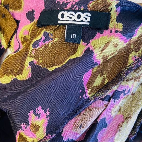 SOLD Abstract Floral Print Ruched Dress - Picture 5 of 5